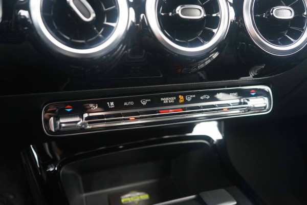 Mercedes-Benz A-Klasse 220 AMG 2.0 190PK Night-pakket