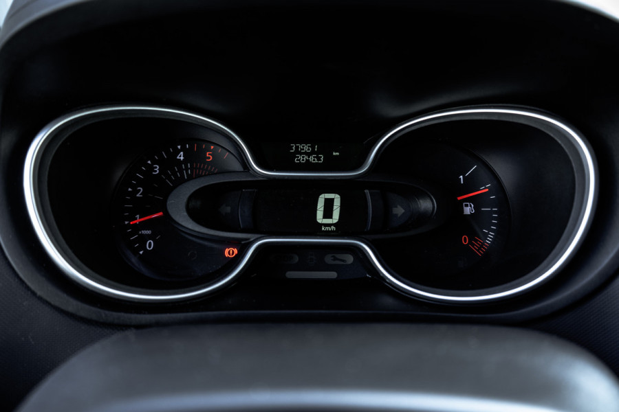 Renault Trafic 2.0 Blue dCi 110 L2H1 | Incl.BPM | Marge | 8-Zits | LED | Navi | Cruise | Airco