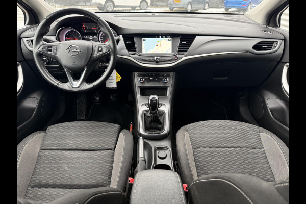 Opel Astra Sports Tourer 1.2 Business Edition 2e Eigenaar,Apple Carplay,Airco,Camera,Cruise,PDC,Trekhaak,N.A.P,APK tot 07-2026