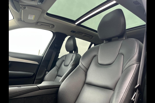 Volvo XC90 2.0 T8 Recharge AWD R-design | Zwenkbare trekhaak | Panorama dak | Adaptieve cruise | Harman Kardon | Memory |