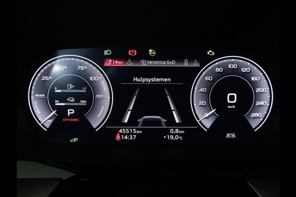 Audi A3 Sportback 40 TFSI e S-Line 204 pk S-tronic | SOH 99% | Private lease vanaf €603,- | Panoramadak | Parkeersensoren (Park assist) | Achteruitrijcamera | Stoelverwarming | S-Line exterieur |