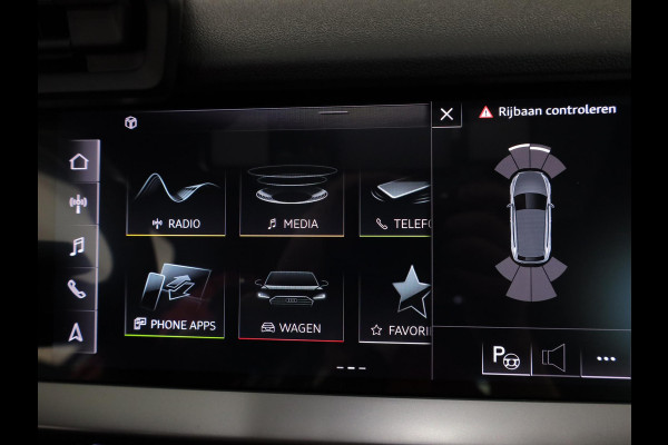 Audi A3 Sportback 30 TFSI S edition 110 pk S-tronic | Navigatie | Panoramadak | Parkeersensoren (Park assist) | S-Line |