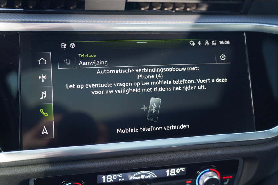 Audi Q3 Sportback 45 TFSI e S Edition | Panorama | Virtual | Matrix LED | Elektrisch trekhaak | Adaptieve Cruise control | 20 inch