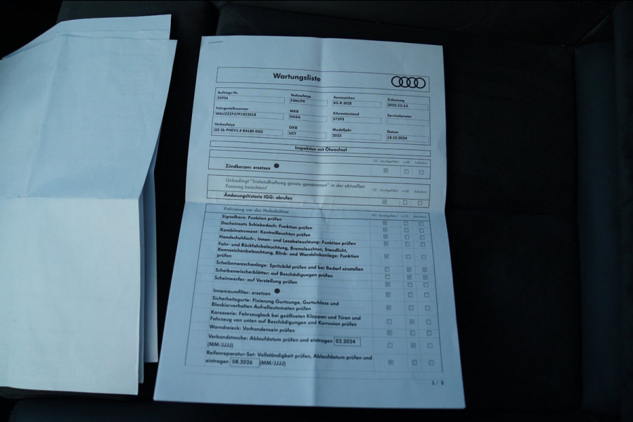 Audi Q3 Sportback 45 TFSI e S Edition | Panorama | Virtual | Matrix LED | Elektrisch trekhaak | Adaptieve Cruise control | 20 inch