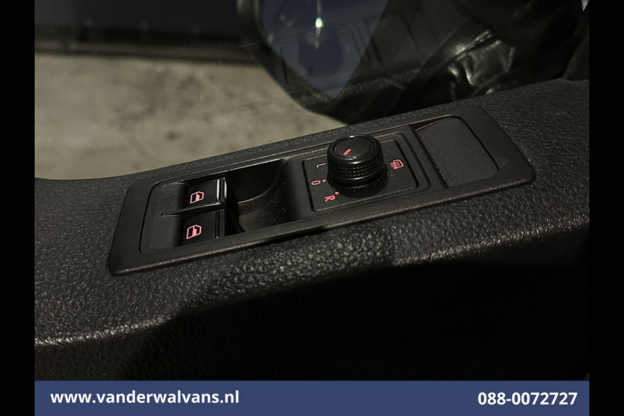 Volkswagen Transporter 2.0 TDI 150pk L1H1 Euro6 Airco | Navigatie | Apple Carplay | Sidebars Android Auto, 2500kg trekvermogen