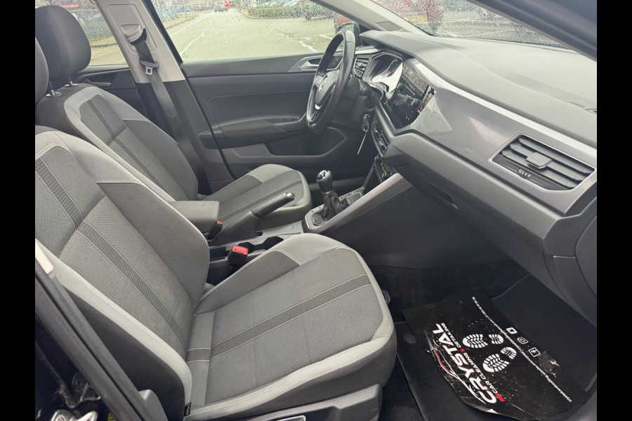 Volkswagen Polo 1.0 TSI Highline Panorama Led Clima PDC 2018 116PK