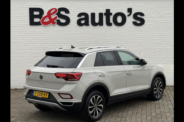 Volkswagen T-Roc 1.5 TSI Automaat Pdc V+A Carplay Clima Stoelverwarming Full Led Cruise