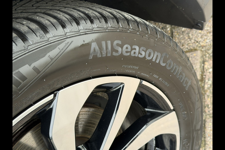 Volkswagen T-Roc 1.5 TSI Automaat Pdc V+A Carplay Clima Stoelverwarming Full Led Cruise