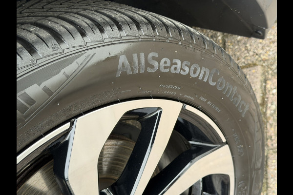 Volkswagen T-Roc 1.5 TSI Automaat Pdc V+A Carplay Clima Stoelverwarming Full Led Cruise