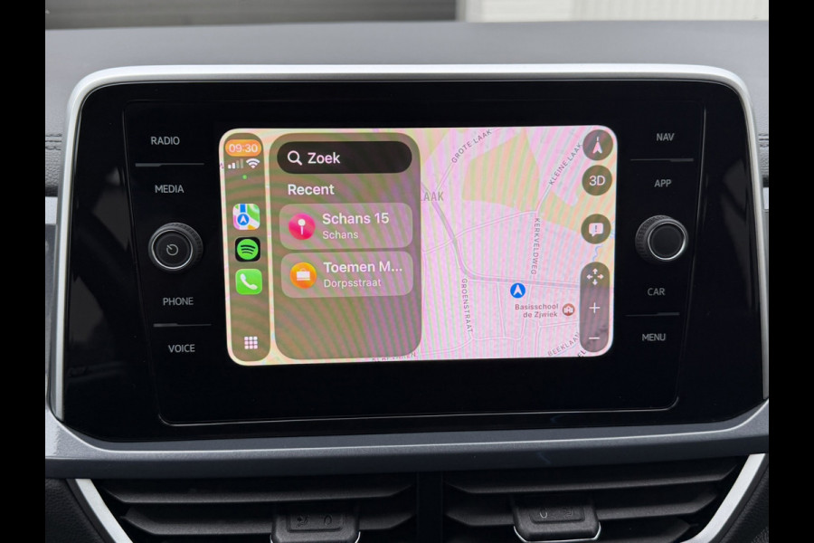 Volkswagen T-Roc 1.5 TSI Automaat Pdc V+A Carplay Clima Stoelverwarming Full Led Cruise