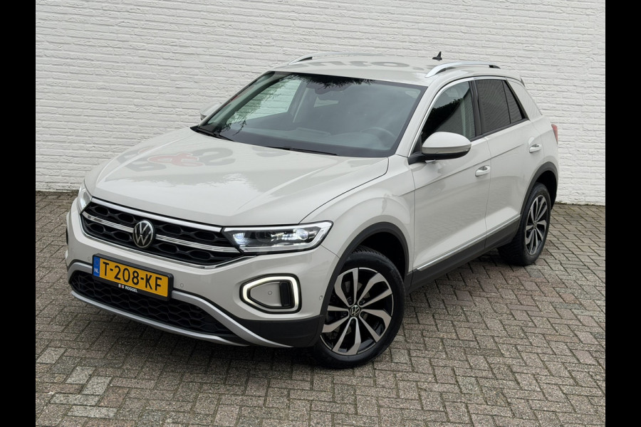 Volkswagen T-Roc 1.5 TSI Automaat Pdc V+A Carplay Clima Stoelverwarming Full Led Cruise