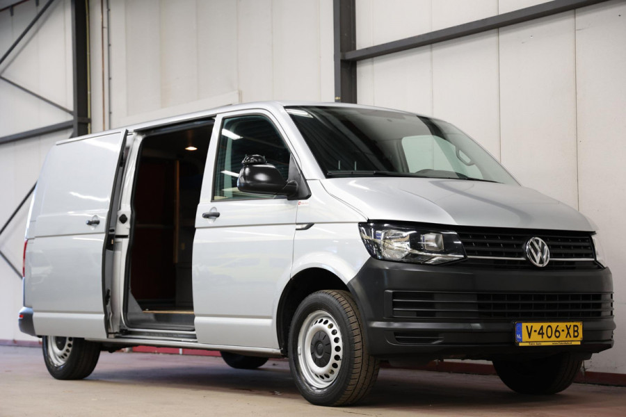 Volkswagen Transporter 2.0 TDI L2H1 LANG DSG AUTOMAAT NAVI Highline