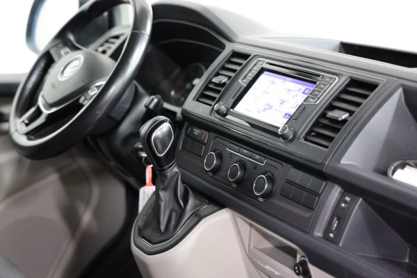 Volkswagen Transporter 2.0 TDI L2H1 LANG DSG AUTOMAAT NAVI Highline