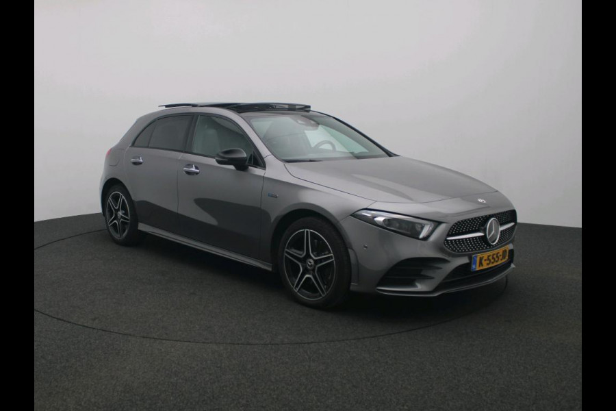 Mercedes-Benz A-Klasse 250 e PHEV Solution AMG Limited Business