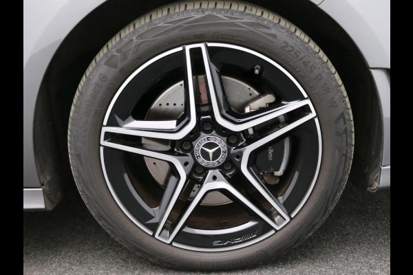 Mercedes-Benz A-Klasse 250 e PHEV Solution AMG Limited Business