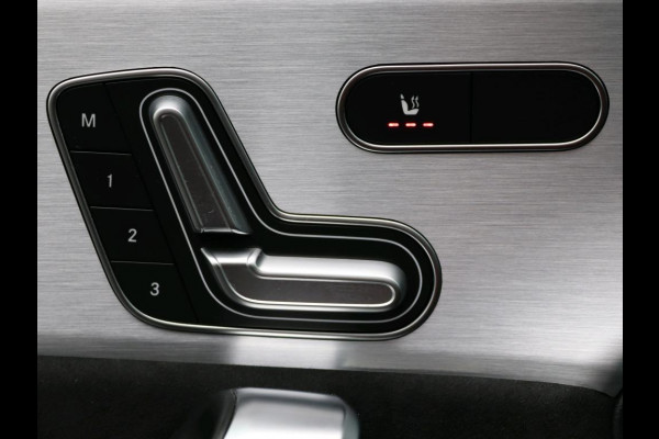 Mercedes-Benz A-Klasse 250 e PHEV Solution AMG Limited Business