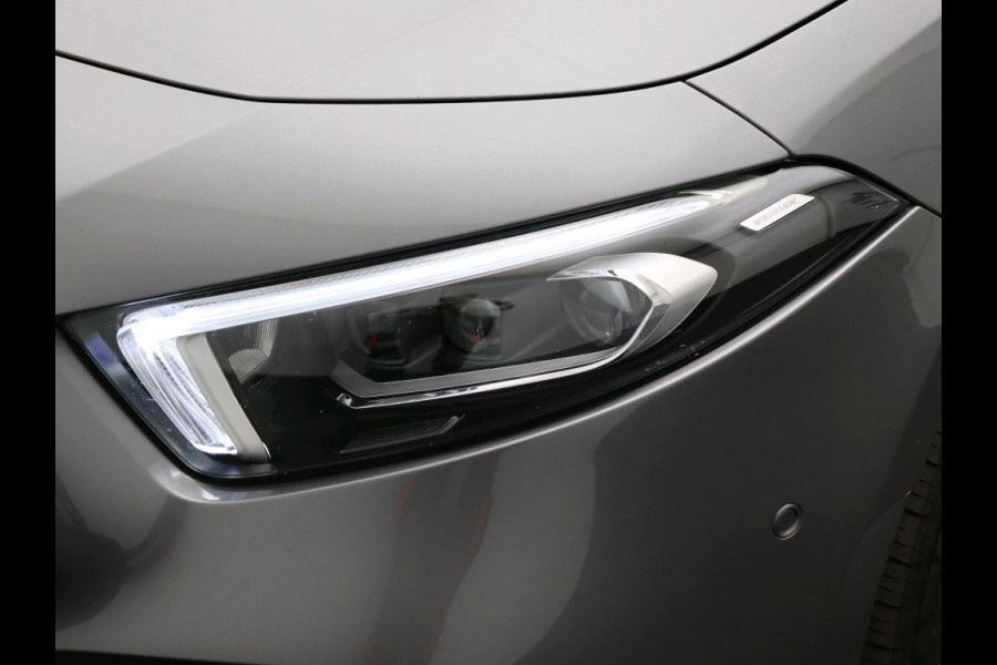 Mercedes-Benz A-Klasse 250 e PHEV Solution AMG Limited Business