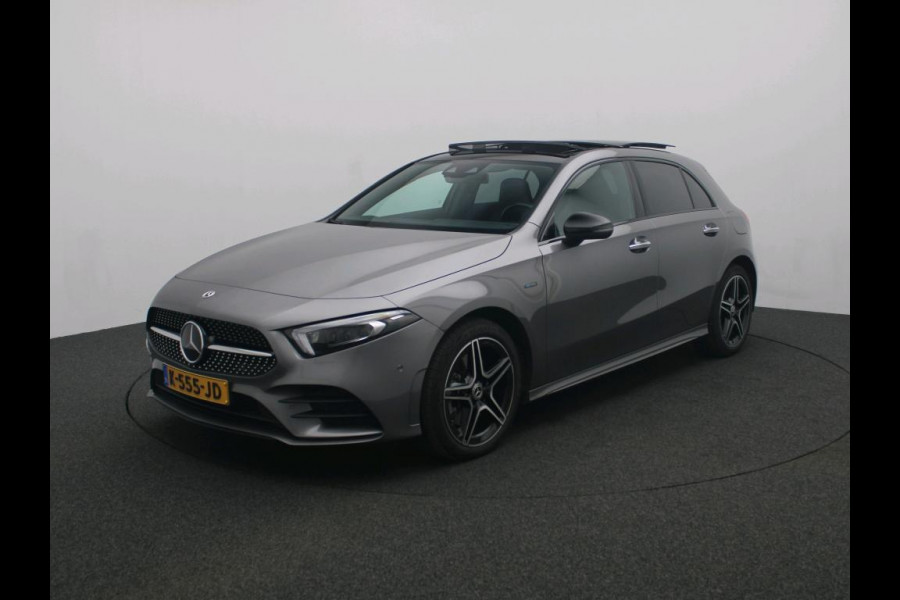 Mercedes-Benz A-Klasse 250 e PHEV Solution AMG Limited Business
