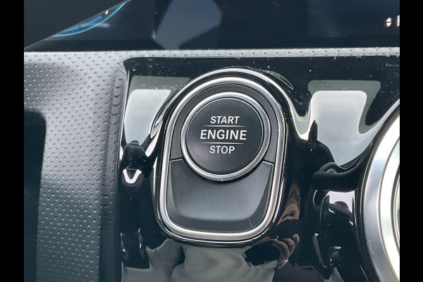 Mercedes-Benz A-Klasse 250 e PHEV Solution AMG Limited Business