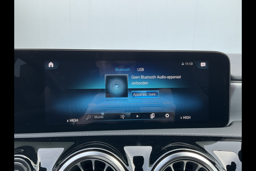 Mercedes-Benz A-Klasse 250 e PHEV Solution AMG Limited Business