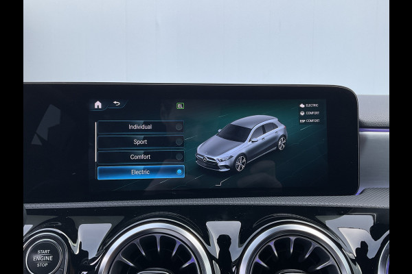 Mercedes-Benz A-Klasse 250 e PHEV Solution AMG Limited Business