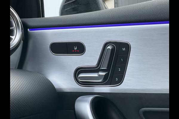 Mercedes-Benz A-Klasse 250 e PHEV Solution AMG Limited Business