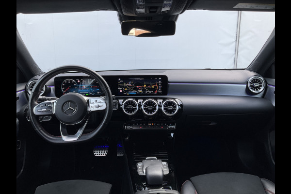 Mercedes-Benz A-Klasse 250 e PHEV Solution AMG Limited Business