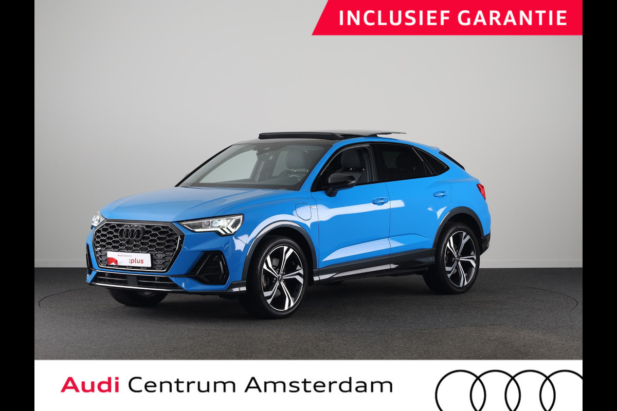 Audi Q3 Sportback 45 TFSI e S Edition 245 pk S-tronic | Navigatie | Panoramadak | Parkeersensoren | Achteruitrijcamera | Stoelverwarming | Lichtmetalen velgen 20" | S-Line |