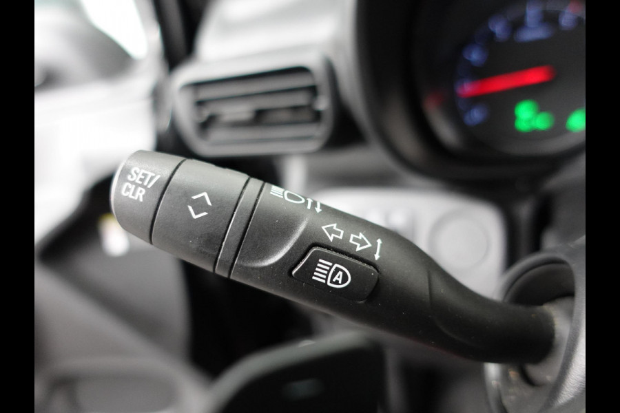 Opel Combo Opel Combo 1.5D 130 pk Aut-8 L2H1 Edition Airco Bluetooth Navi Camera PDC 2-zits