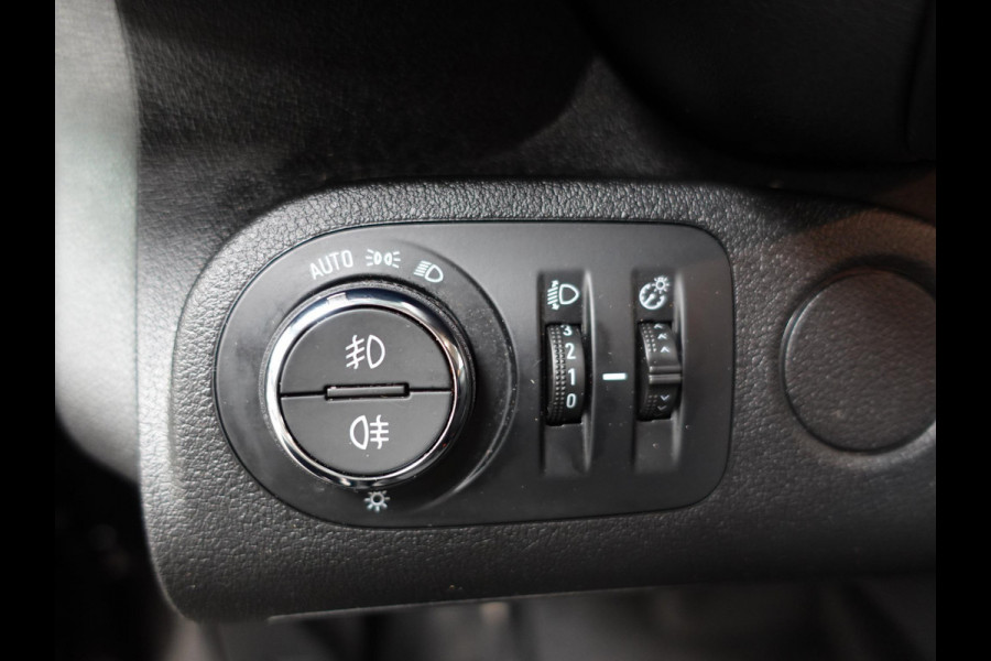 Opel Combo Opel Combo 1.5D 130 pk Aut-8 L2H1 Edition Airco Bluetooth Navi Camera PDC 2-zits