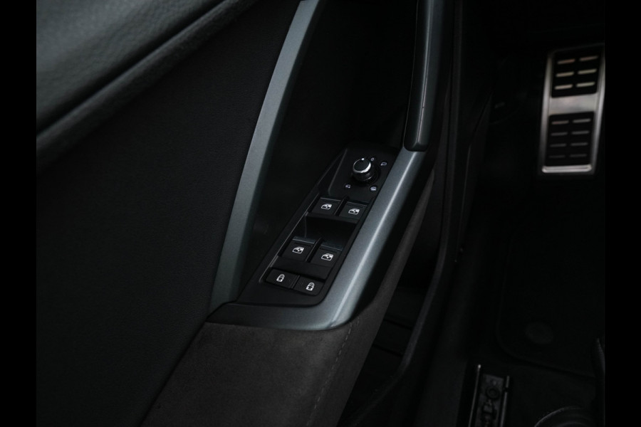 Audi RS Q3 Sportback TFSI quattro *PANO | LEATHER | FULL-LED | ADAPTIVE-CRUISE | BANG&OLUFSEN | TOP-VIEW | HEATED-SPORTSEATS | DIGI-COCKPIT | PRIVACY-GLASS | SHIFT-PADDLES | AMBIENT-LIGHT | ECC | PDC | 21''ALU*