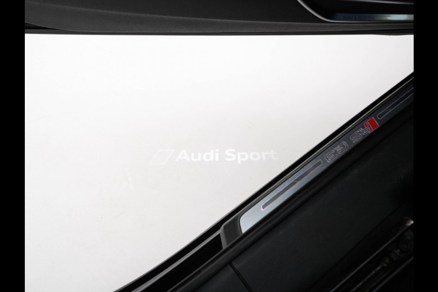 Audi RS Q3 Sportback TFSI quattro *PANO | LEATHER | FULL-LED | ADAPTIVE-CRUISE | BANG&OLUFSEN | TOP-VIEW | HEATED-SPORTSEATS | DIGI-COCKPIT | PRIVACY-GLASS | SHIFT-PADDLES | AMBIENT-LIGHT | ECC | PDC | 21''ALU*