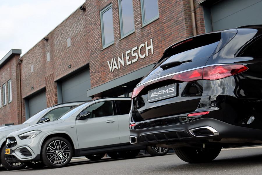 Mercedes-Benz E-Klasse Estate 300 e AMG Line | Distronic+ | Memory | Burmester | Surround Camera | Trekhaak | Digital Light | Keyless Go | Zonweringspakket | Nightpakket |