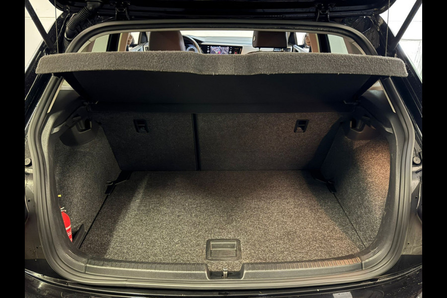 Volkswagen Polo TSI 95PK COMFORTLINE NAVIGATIE/ACC/PARKEERSENSOREN