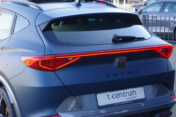 CUPRA Formentor 1.4 e-Hybrid VZ Tribe Edition, Leder, Memory, Panoramadak, 360 Camera, Copper Pakket