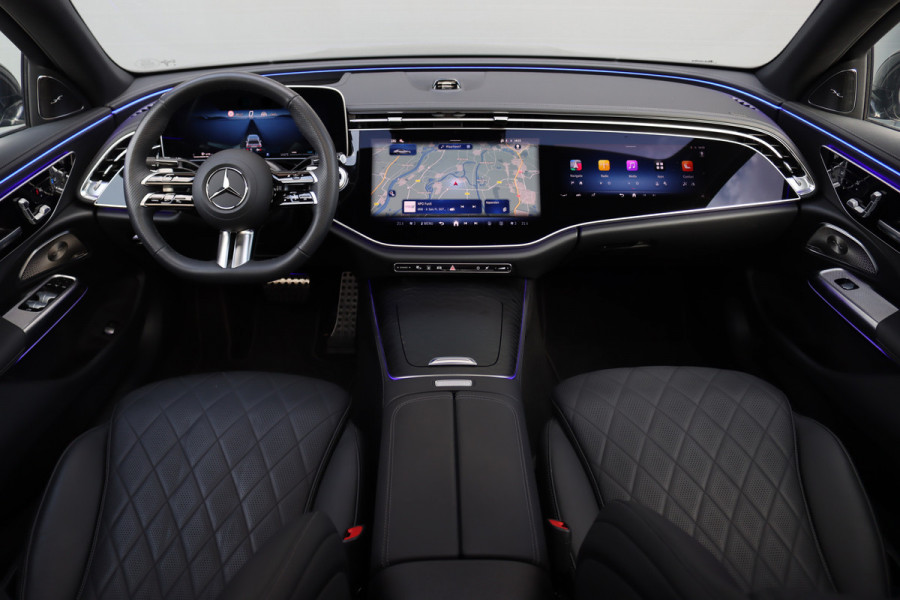 Mercedes-Benz E-Klasse 450 d 4MATIC AMG Line | Hyperscreen | Luchtvering | Achterasbesturing | Standkachel | Nappa Leder | Stoelventilatie | Trekhaak | Distronic+ | HUD | Massage | 3D-Display |