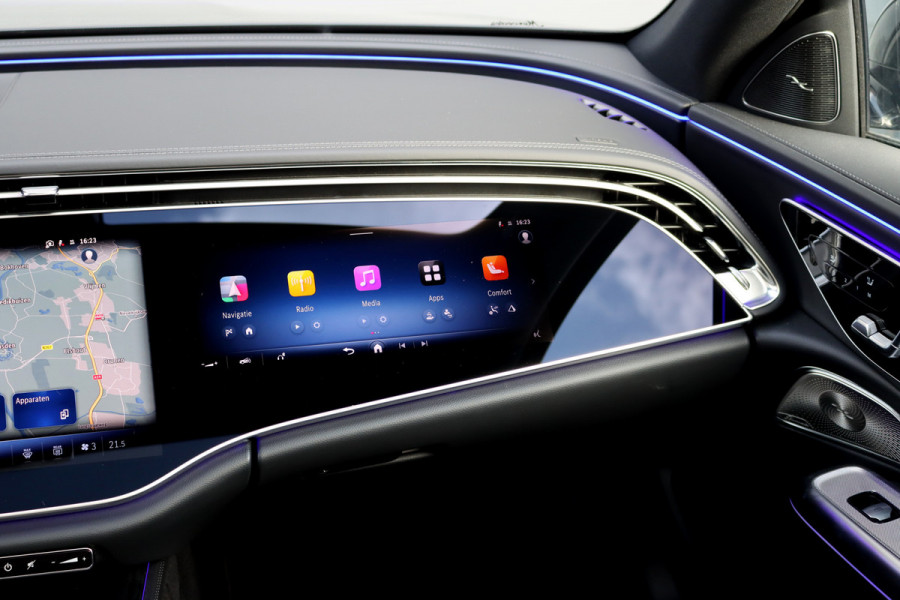 Mercedes-Benz E-Klasse 450 d 4MATIC AMG Line | Hyperscreen | Luchtvering | Achterasbesturing | Standkachel | Nappa Leder | Stoelventilatie | Trekhaak | Distronic+ | HUD | Massage | 3D-Display |