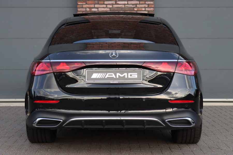 Mercedes-Benz E-Klasse 450 d 4MATIC AMG Line | Hyperscreen | Luchtvering | Achterasbesturing | Standkachel | Nappa Leder | Stoelventilatie | Trekhaak | Distronic+ | HUD | Massage | 3D-Display |