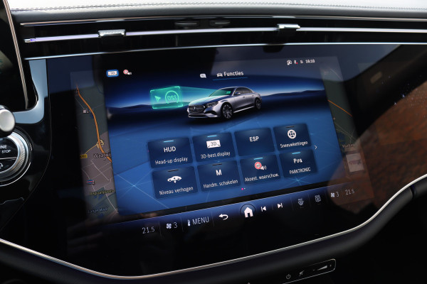 Mercedes-Benz E-Klasse 450 d 4MATIC AMG Line | Hyperscreen | Luchtvering | Achterasbesturing | Standkachel | Nappa Leder | Stoelventilatie | Trekhaak | Distronic+ | HUD | Massage | 3D-Display |