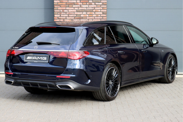 Mercedes-Benz E-Klasse Estate 300 e AMG Line | Distronic+ | Memory | Burmester | Surround Camera | Trekhaak | Digital Light | Keyless Go | Nightpakket |