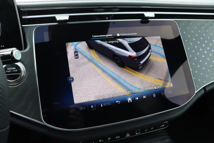 Mercedes-Benz E-Klasse Estate 300 e AMG Line | Distronic+ | Memory | Burmester | Surround Camera | Trekhaak | Digital Light | Keyless Go | Nightpakket |