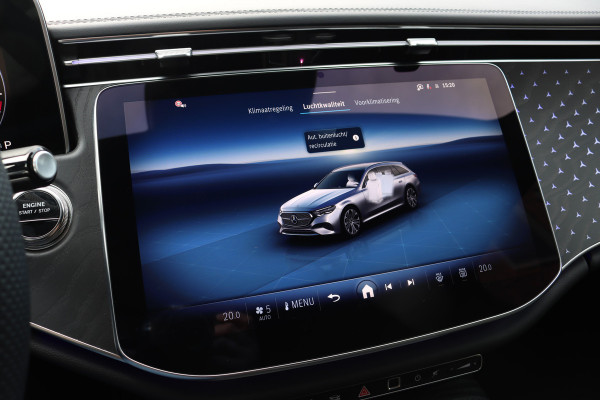 Mercedes-Benz E-Klasse Estate 300 e AMG Line | Distronic+ | Memory | Burmester | Surround Camera | Trekhaak | Digital Light | Keyless Go | Nightpakket |