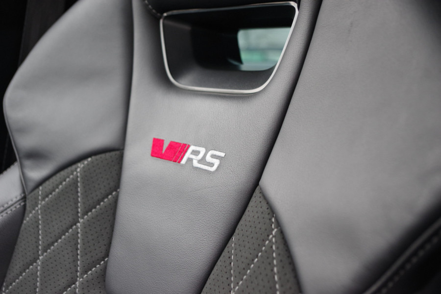 Škoda Octavia Combi 1.4 TSI RS 245 PK iV PHEV BNS, Leder-Alcantara, Memory