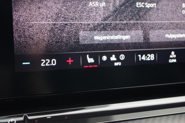 Škoda Octavia Combi 1.4 TSI RS 245 PK iV PHEV BNS, Leder-Alcantara, Memory