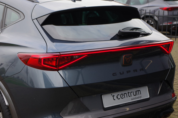 CUPRA Formentor 1.4 TSI e-Hybrid 204 PK Essential PHEV, Adap. Cruise Control, Half-Leder