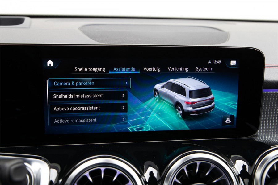 Mercedes-Benz EQB 250+ AMG Premium, Pano, 7 persoons, Head-up, Memory, Key-Less