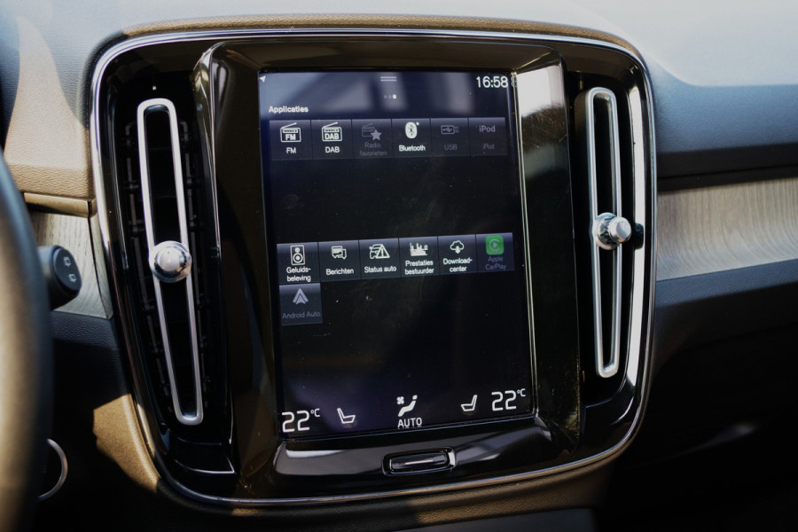 Volvo XC40 1.5 T5 Recharge 262 PK Inscription PHEV, Leder, Panoramadak, Winterpakket, H/K Sound,