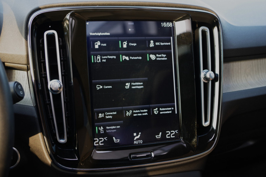 Volvo XC40 1.5 T5 Recharge 262 PK Inscription PHEV, Leder, Panoramadak, Winterpakket, H/K Sound,