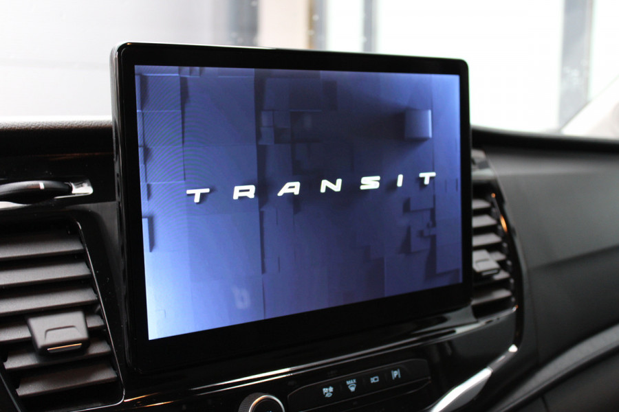 Ford Transit L2H2 170PK 330 Trend | BPM vrij | Betimmering laadruimte | Achteruitrijcamera | Stoelverwarming
