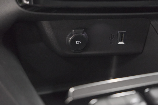 Opel Mokka Electric Level 3 50 kWh | 3 Faselaadfunctie | Camera | Dodehoekdetectie | Apple Carplay